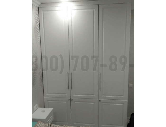 Классический шкаф в Дзержинском